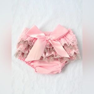 Baby Bloomer size 6-9 Months